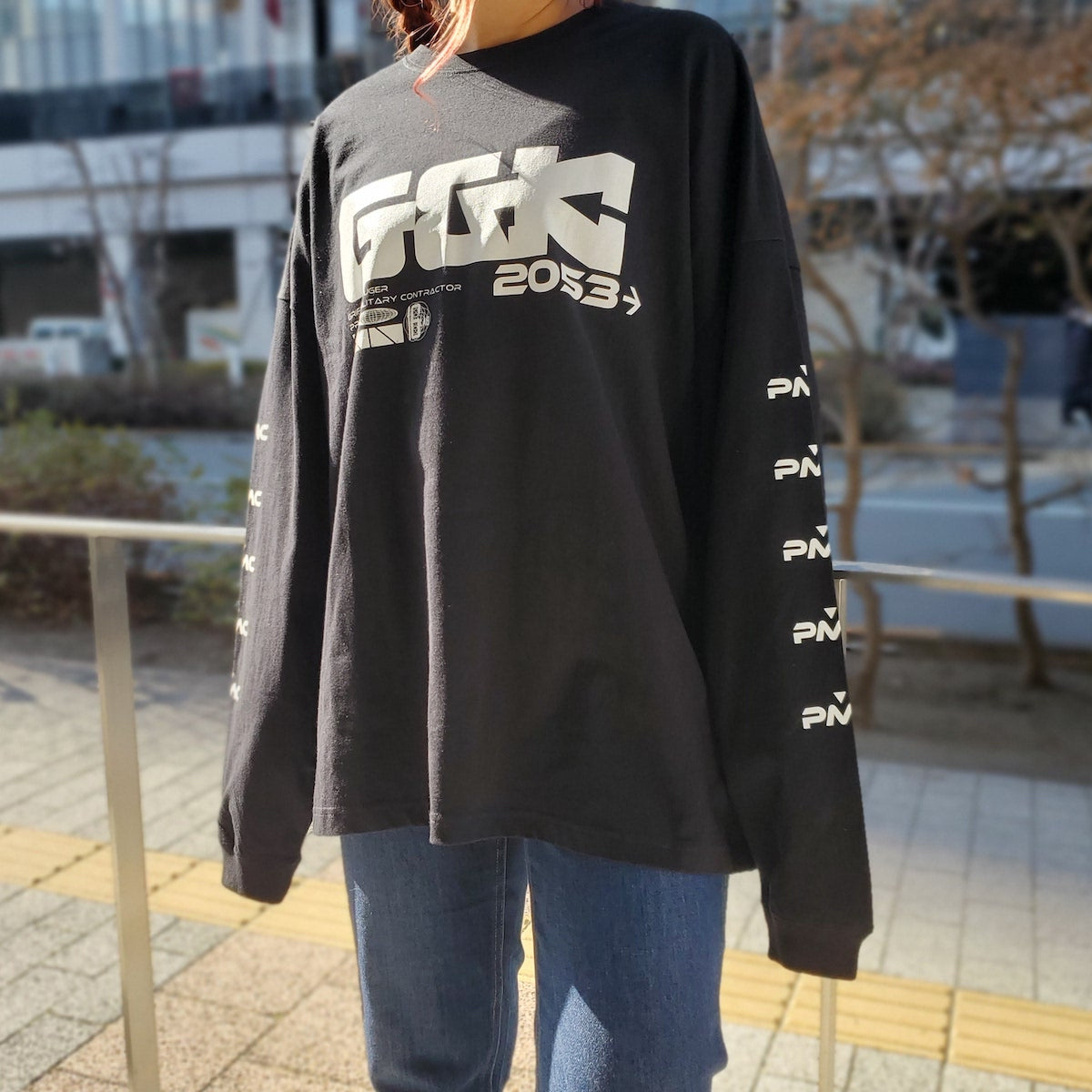 夢喰いメリー　ロングTシャツ　ビックシルエット 夢喰いメリー ロングTシャツ ビックシルエット 夢喰いメリー